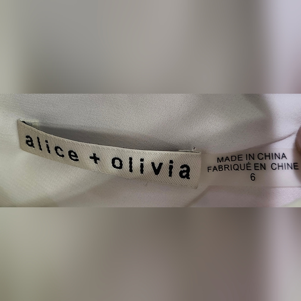 Alice + Olivia Samantha Floral Surplice Maxi Dress Women's Size 6 - Picture 11 of 11